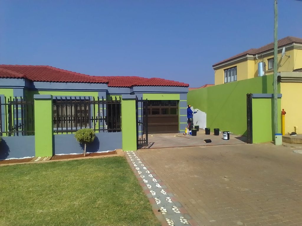 9af2ed8c 4005 4b01 b054 c33d0c07e7a3